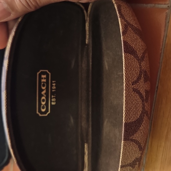 Coach Black and Brown Sunglasses - Picture 2 of 8